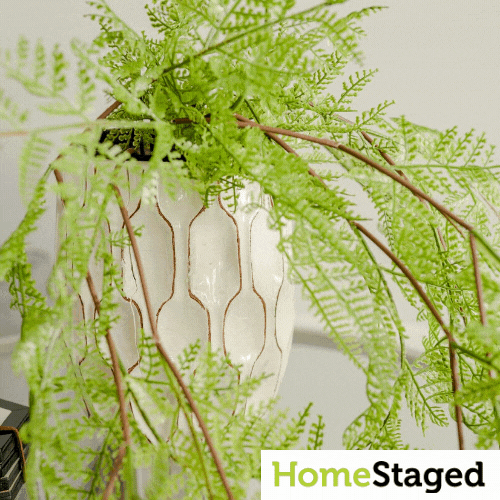 homestaged slideshow logo